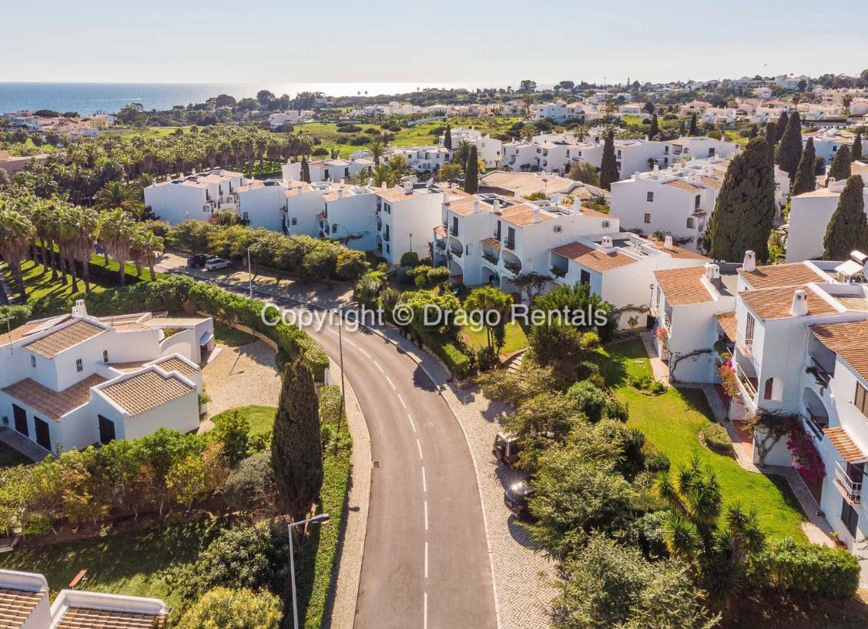 Coastal Retreat With Pool And Beach Access By Drago Rentals Albufeira Kültér fotó
