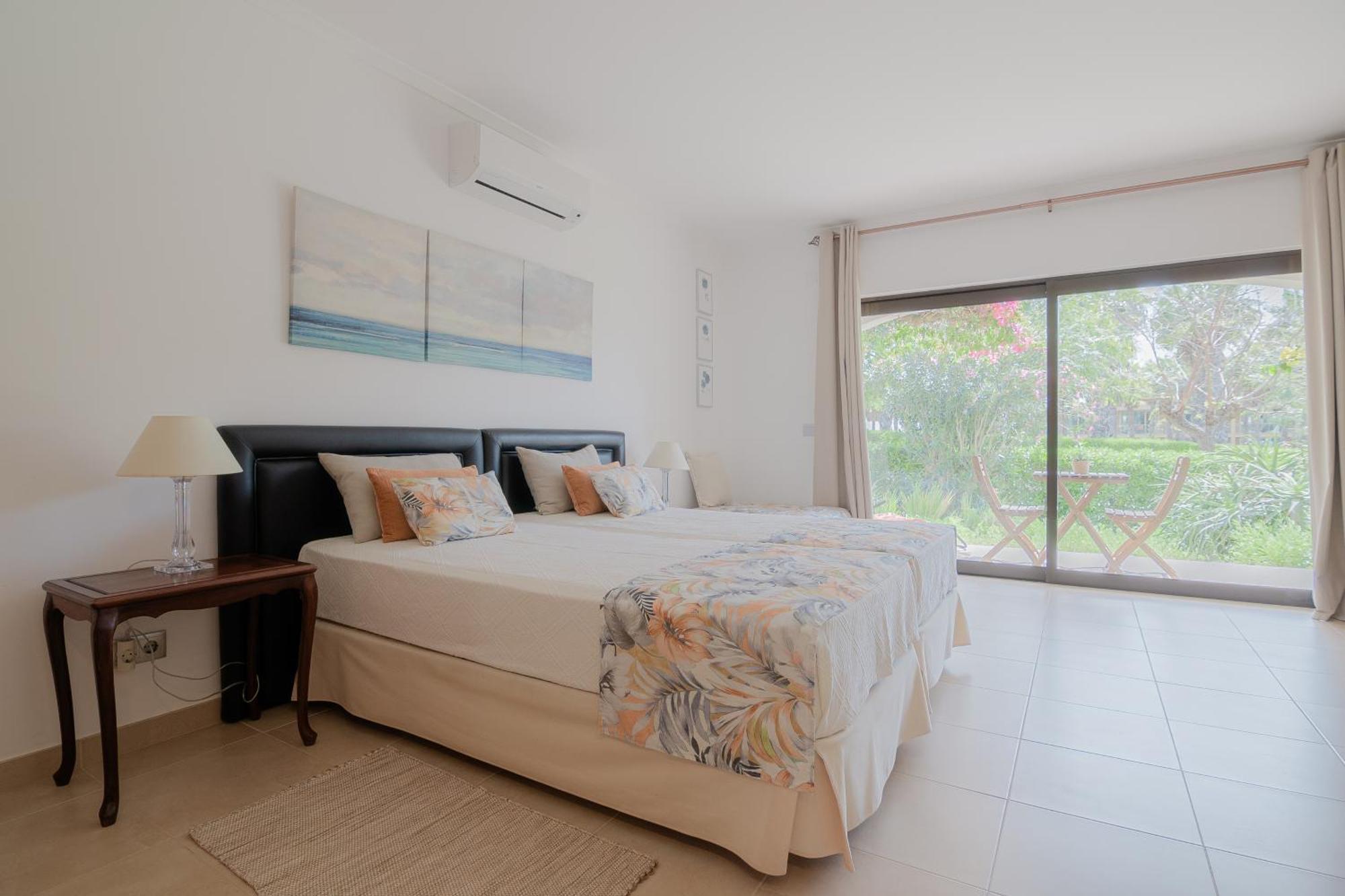 Coastal Retreat With Pool And Beach Access By Drago Rentals Albufeira Kültér fotó