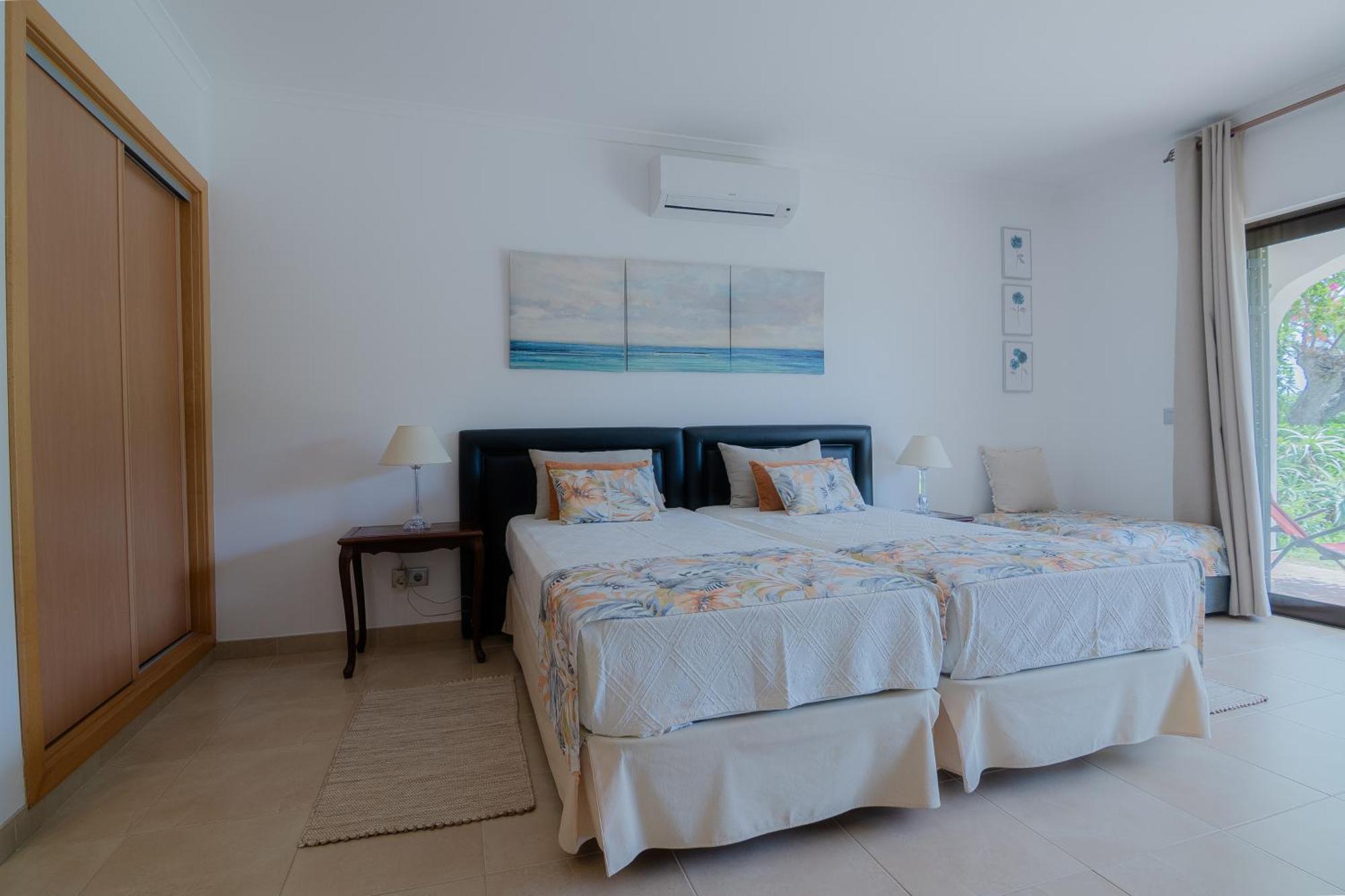 Coastal Retreat With Pool And Beach Access By Drago Rentals Albufeira Kültér fotó